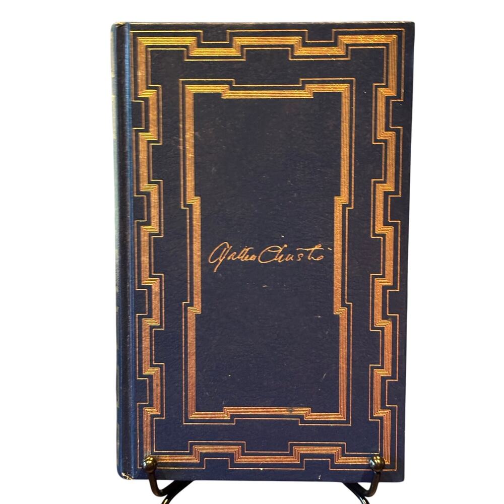 VTG 1975 La Maison Biscornue & Meurtre en Mesopotamie, French By Agatha Christie